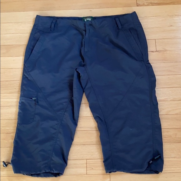 Capris - Picture 3 of 4